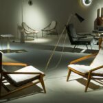 jaki kolor pasuje do szarych mebli w kuchni