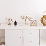 jak pozbyć się zapachu nowych mebli