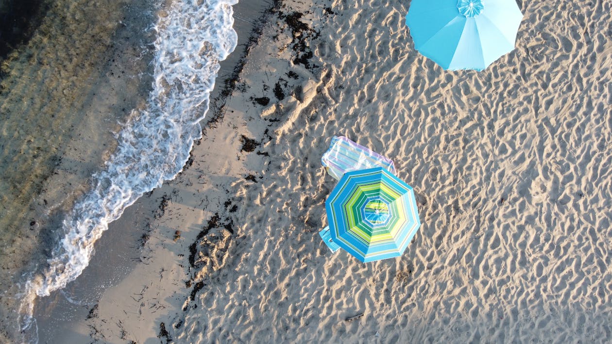 jak usunąć pleśń z parasola ogrodowego