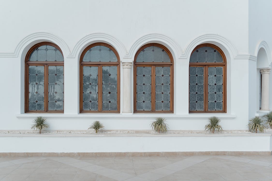 Dobór karnisza do okna